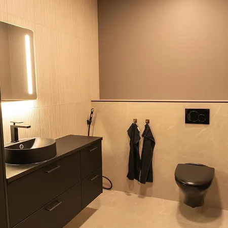 Aurora Lux Riverside Apartamento *